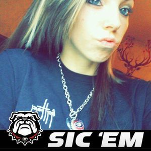 Meet your Posher, Dixie